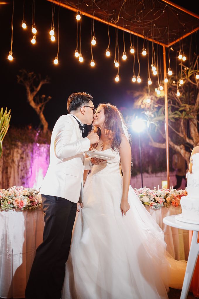 project happily ever after Happily ever after making a fairy tale come true - washingtonian bride and groom - washingtonian. project happily ever after Happily ever after making a fairy tale come true - washingtonian bride and groom - washingtonian.