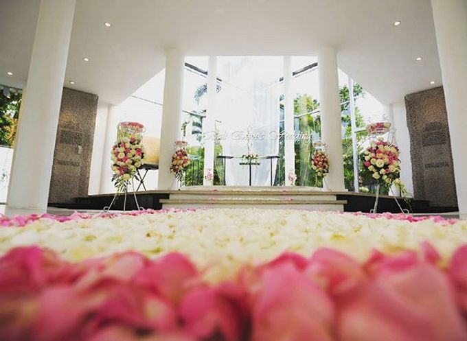 Bali Exotic Wedding Decorations by Bali Exotic Wedding Organizer - 004 Bali Exotic Wedding Decorations by Bali Exotic Wedding Organizer - 004