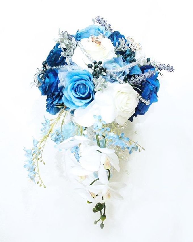 Royal Blue Cascade Hand Bouquet by Cup Of Love Design Studio - 001 Royal Blue Cascade Hand Bouquet by Cup Of Love Design Studio - 001