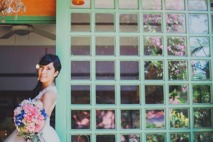 Intimate Wedding in Tagaytay - Charles and Carla by David Garmsen Photo and Video - 013 Intimate Wedding in Tagaytay - Charles and Carla by David Garmsen Photo and Video - 013
