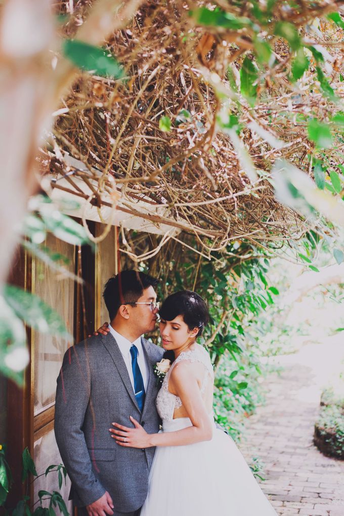 Intimate Wedding in Tagaytay - Charles and Carla by David Garmsen Photo and Video - 022 Intimate Wedding in Tagaytay - Charles and Carla by David Garmsen Photo and Video - 022
