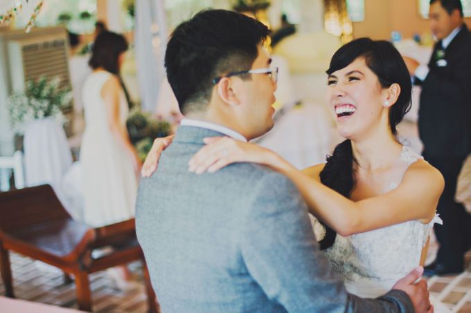 Intimate Wedding in Tagaytay - Charles and Carla by David Garmsen Photo and Video - 024 Intimate Wedding in Tagaytay - Charles and Carla by David Garmsen Photo and Video - 024