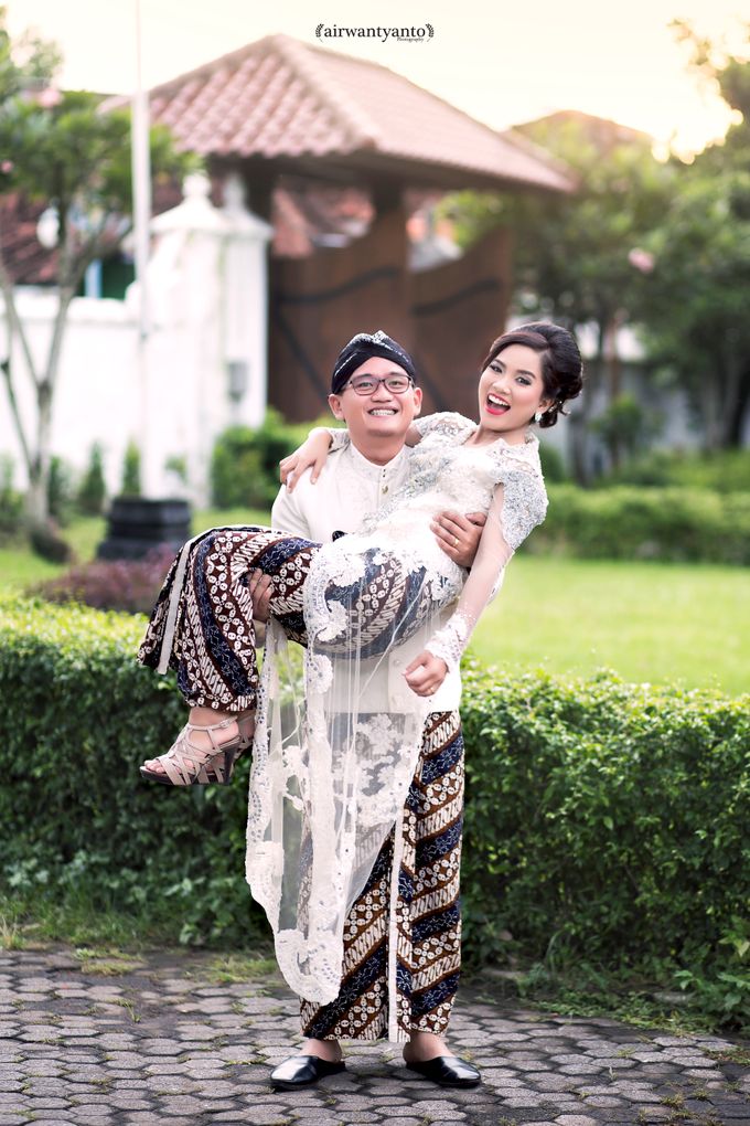 Hesti & Radit Prewedding by airwantyanto project - 028 Hesti & Radit Prewedding by airwantyanto project - 028
