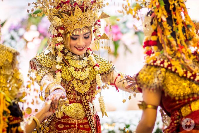 Noven & Reza Traditional Wedding Palembang by #thephotoworks - 022 Noven & Reza Traditional Wedding Palembang by #thephotoworks - 022