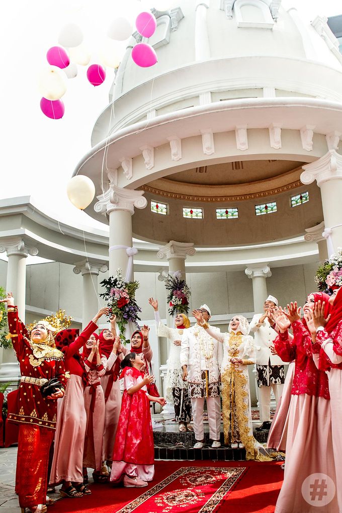Noven & Reza Traditional Wedding Palembang by #thephotoworks - 029 Noven & Reza Traditional Wedding Palembang by #thephotoworks - 029