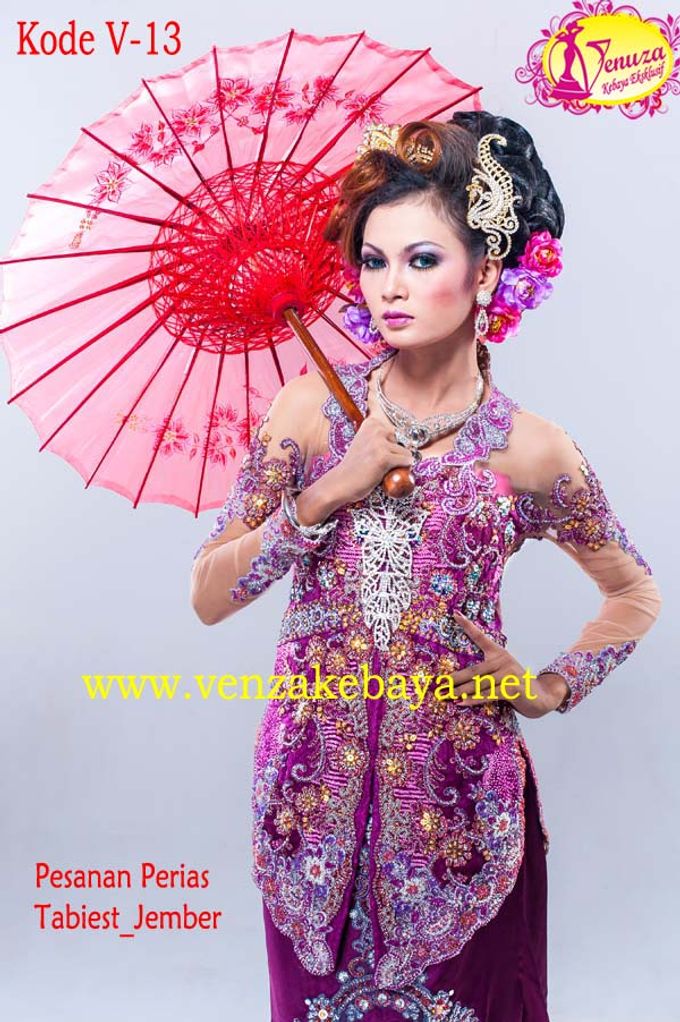 VENZA KEBAYA - RIAS CRISABEL by Venza Kebaya & Wedding 