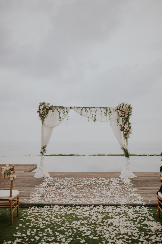 Jeremy & Jessica @ Pandawa Cliff Estate by Bali Dream Day - 004 Jeremy & Jessica @ Pandawa Cliff Estate by Bali Dream Day - 004