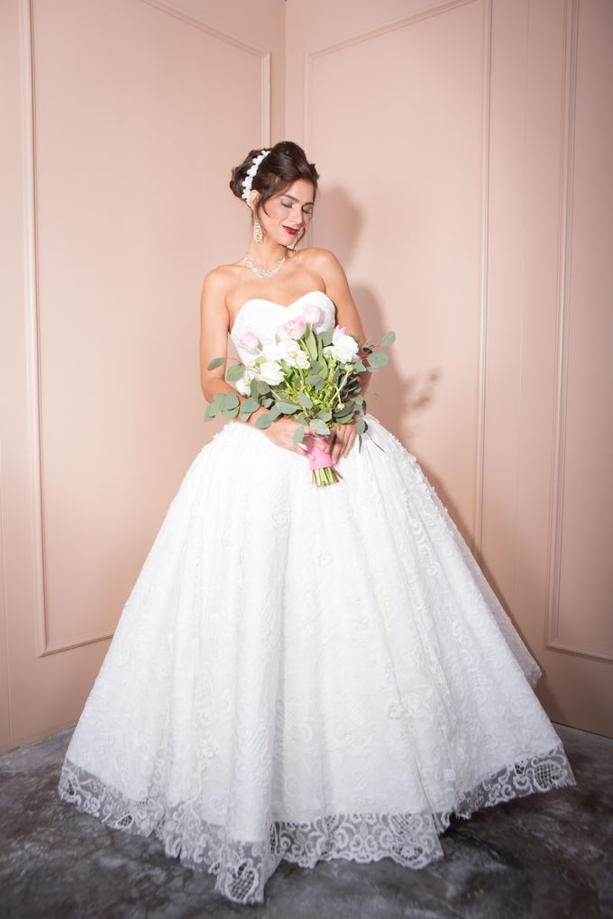 Swing It! by Alethea Sposa - 010 Swing It! by Alethea Sposa - 010