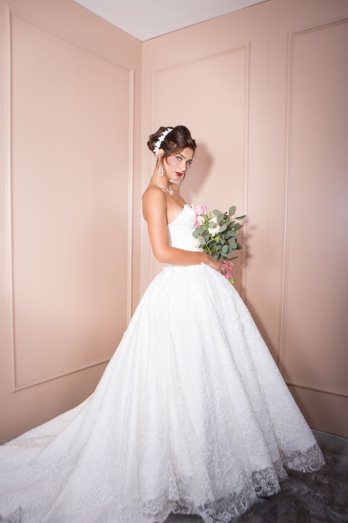 Swing It! by Alethea Sposa - 011 Swing It! by Alethea Sposa - 011